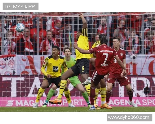 意甲经典对决：多特蒙德绝平拜仁引发全场狂欢与历史冷门回顾