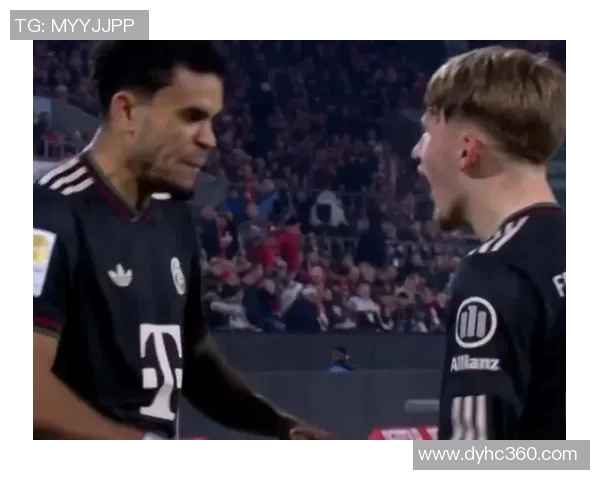 世界杯精彩对决巴黎圣日耳曼逆转拜仁6比2补时进球点燃全场激情