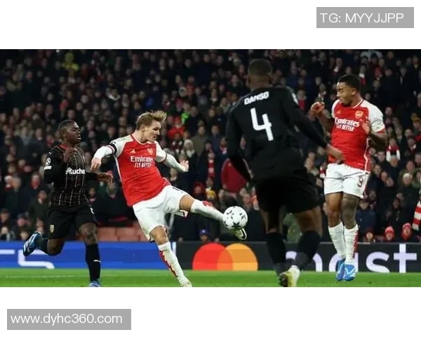 英超激战：利物浦大胜阿森纳五球狂潮引发转会热议