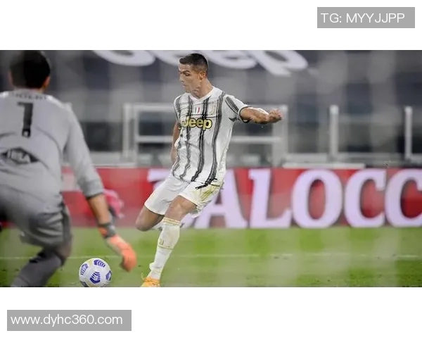 意甲激战:多特蒙德大胜那不勒斯红牌事件引发全场热议与战术分析 意甲激战:多特蒙德大胜那不勒斯红牌事件引发全场热议与战术分析